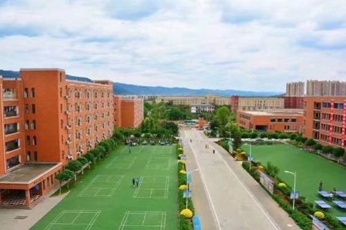 重慶市冶金技工學(xué)校招生計(jì)劃是什么